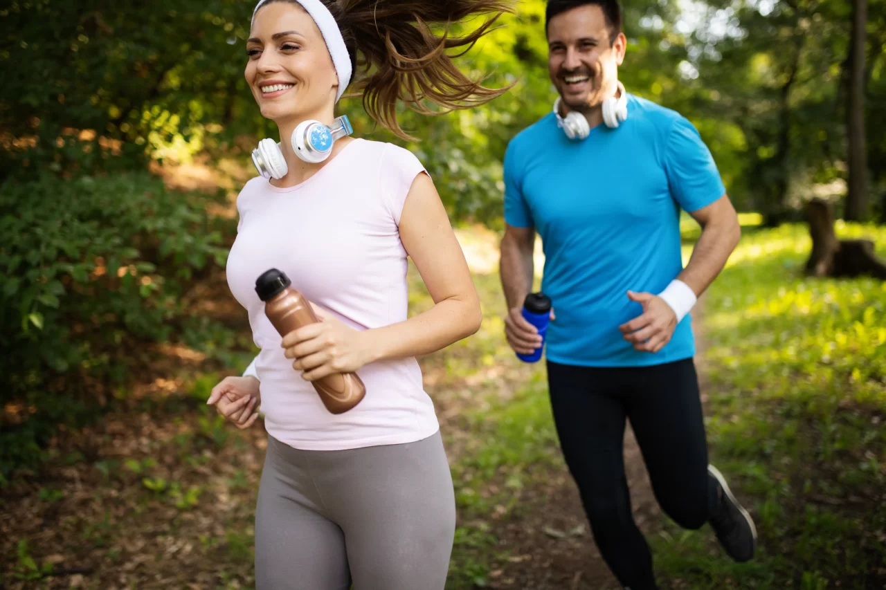 Louisiana Heat Hydration: When Water Is Enough, When Electrolytes Help, and When Heat Symptoms Become an Emergency